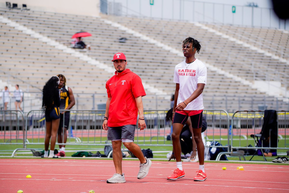 Tiffany Skelton (@tfskelton) on Twitter photo <a href="/KenyenSkelton/">Kenyen_Skelton17</a> and <a href="/CoachMolina_/">Rene Molina</a> a giant and his corner man. Walking side by side…to victory. Every jump, this coach was right there at every angle. If he scratched he gave him encouragement. This is all day in and out. It does happen. <a href="/TaftBoysTrack/">Taft Raider Boys Track</a> 📸<a href="/BellFilmz/">Bell Filmz</a> <a href="/KenyenSkelton/">Kenyen_Skelton17</a> and <a href="/CoachMolina_/">Rene Molina</a> a giant and his corner man. Walking side by side…to victory. Every jump, this coach was right there at every angle. If he scratched he gave him encouragement. This is all day in and out. It does happen. <a href="/TaftBoysTrack/">Taft Raider Boys Track</a> 📸<a href="/BellFilmz/">Bell Filmz</a>