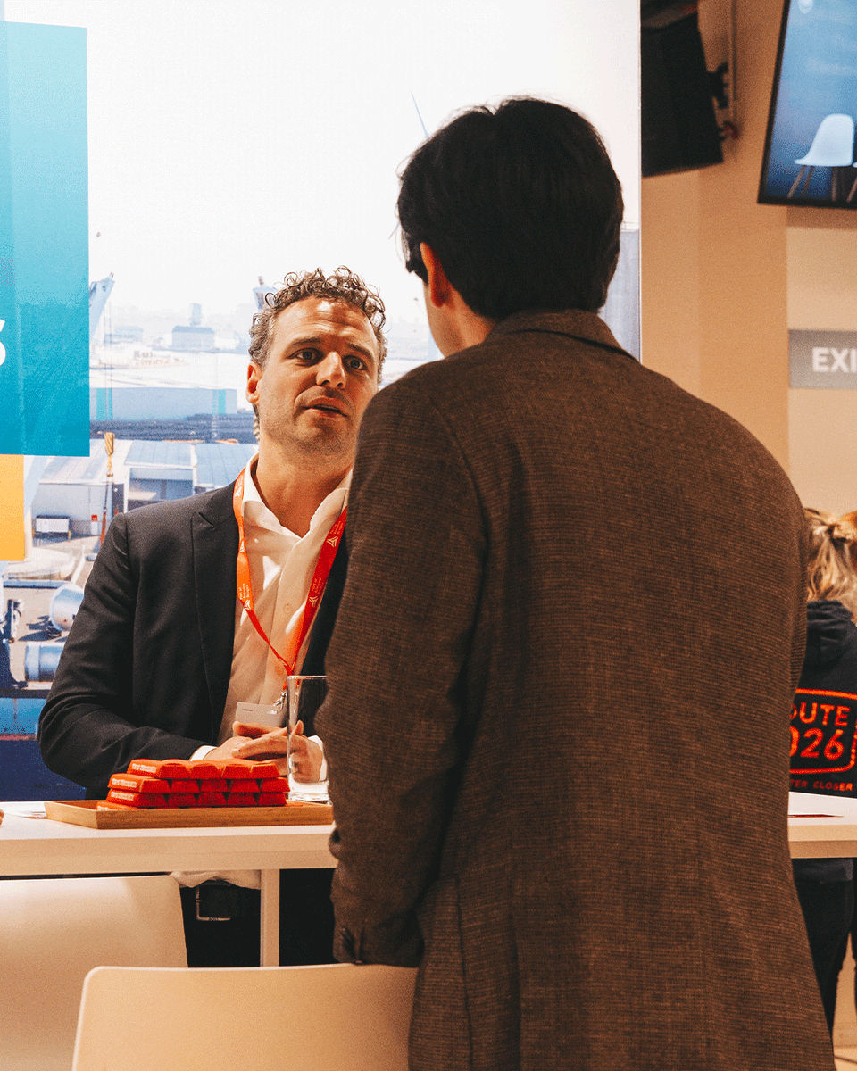 official_rafc's tweet photo. Meer dan 1.100 studenten en/of werkzoekenden brachten gisteren een bezoek aan de vijfde editie van de Antwerp Jobbeurs! ππ₯
Bedankt om er samen met RAFC, communitywerking #AntwerpFirst en partner @PortofAntBruges opnieuw een succes van te maken, iedereen! π€π΄βͺ https://t.co/mrikJO9sag