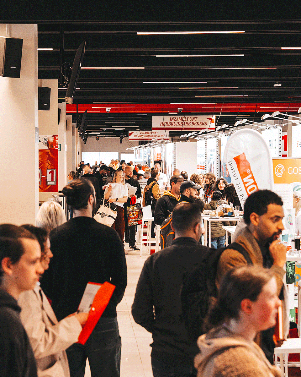 official_rafc's tweet photo. Meer dan 1.100 studenten en/of werkzoekenden brachten gisteren een bezoek aan de vijfde editie van de Antwerp Jobbeurs! ππ₯
Bedankt om er samen met RAFC, communitywerking #AntwerpFirst en partner @PortofAntBruges opnieuw een succes van te maken, iedereen! π€π΄βͺ https://t.co/mrikJO9sag