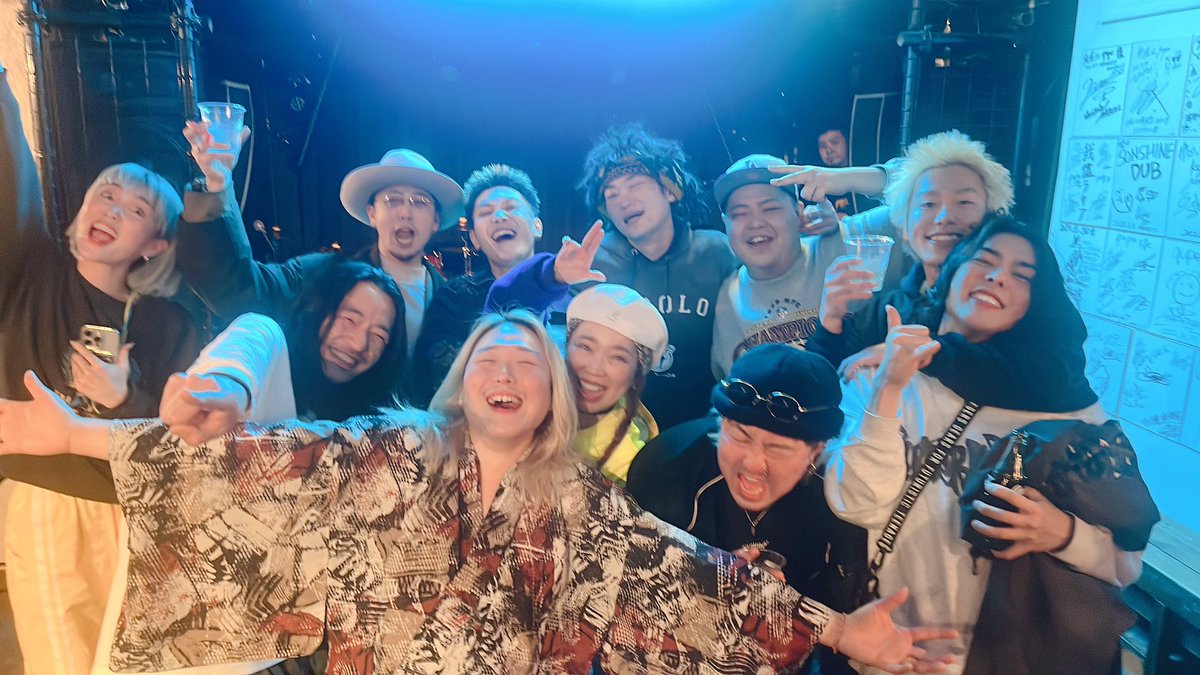 葛城京太郎 in東京🇯🇵 (@funkybass0801) on Twitter photo Jamming Ship vol.3!!!
ありがとうございました^_^
船員のみんなの人間力に支えられて、どんどん良い祭りになっていっている🔥
次回は5月。
おれも船長として磨いて行くぜ!!!!! Jamming Ship vol.3!!!
ありがとうございました^_^
船員のみんなの人間力に支えられて、どんどん良い祭りになっていっている🔥
次回は5月。
おれも船長として磨いて行くぜ!!!!!