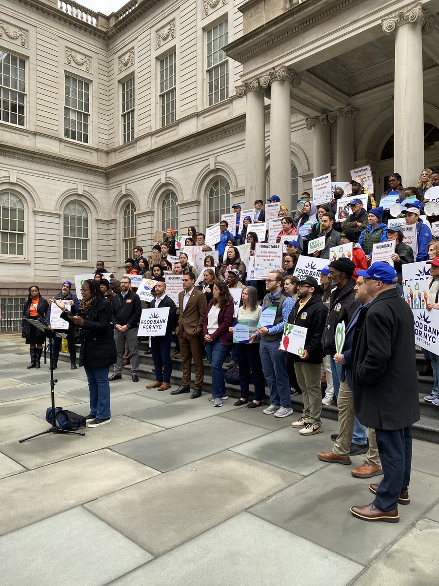 This morning, we joined advocates at City Hall, urging NYC to invest $100M in the Community Food Connection program—a lifeline for food pantries and the 1.4M New Yorkers they help feed. Sign up for action alerts at the link in our bio. #WeAreCityHarvest