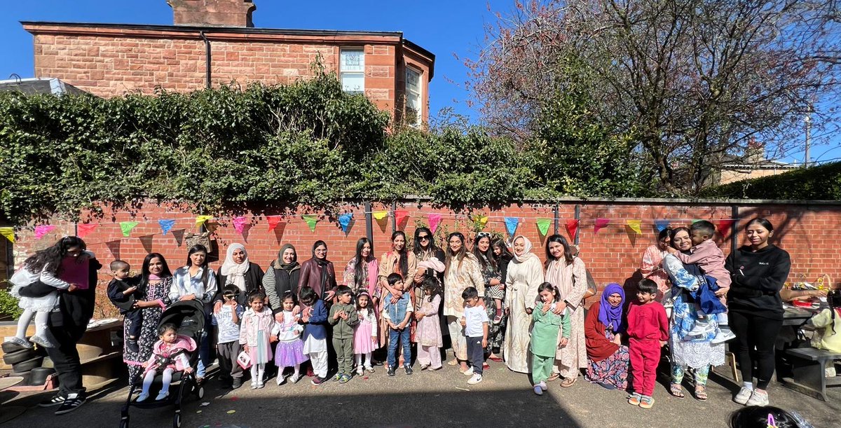 NithsdaleroadNS's tweet image. Thank you to everyone who came along to our Eid/Easter party today. The sun was shining and we had a lovely day!