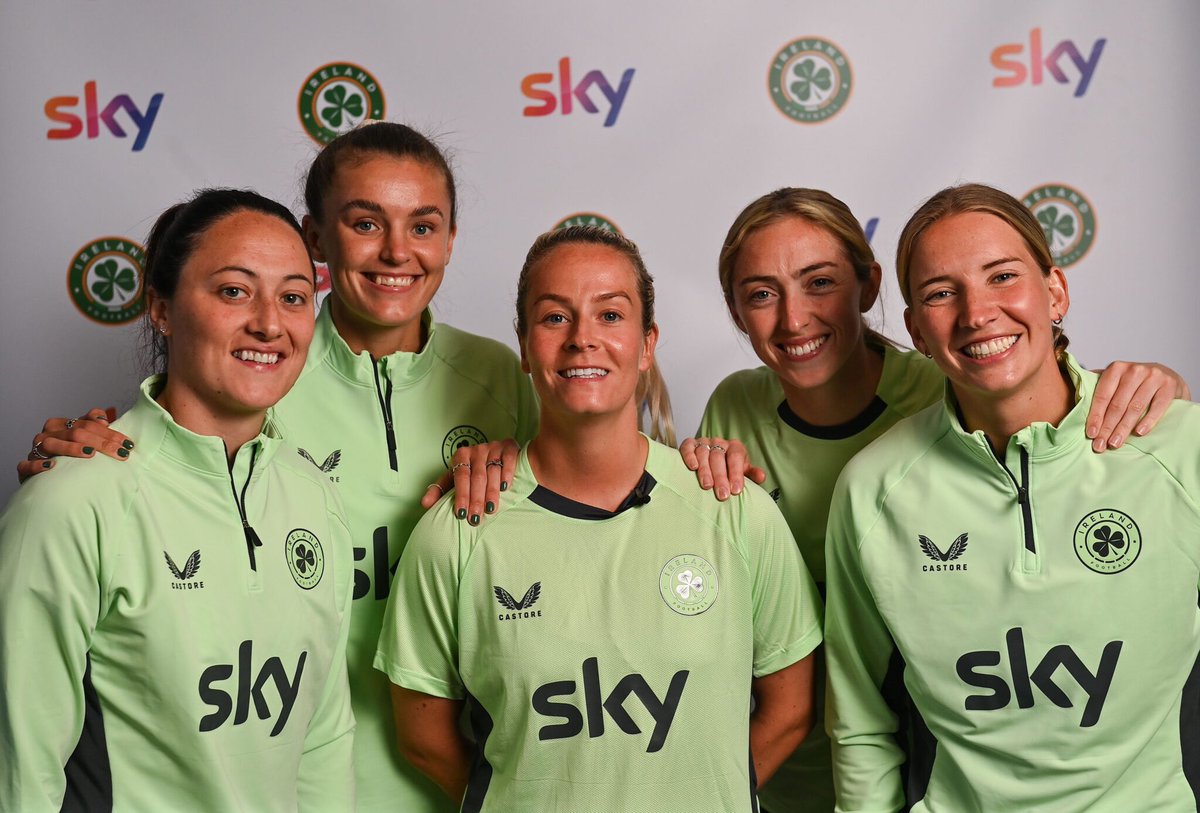 Sky Ireland (@skyireland) on Twitter photo We're proud to announce the 4th year of the Sky WNT Fund with an increased bursary of โฌ30,000 to support the growth & development of <a href="/IrelandFootball/">Ireland Football โฝ๏ธ๐ฎ๐ช</a>ย Women's National Team players both on and off the pitch ๐ฎ๐ชโฝ๏ธ
Find out more โก๏ธ skygroup.sky/en-gb/article/โฆ
๐ #BoundByBelief We're proud to announce the 4th year of the Sky WNT Fund with an increased bursary of โฌ30,000 to support the growth & development of <a href="/IrelandFootball/">Ireland Football โฝ๏ธ๐ฎ๐ช</a>ย Women's National Team players both on and off the pitch ๐ฎ๐ชโฝ๏ธ
Find out more โก๏ธ skygroup.sky/en-gb/article/โฆ
๐ #BoundByBelief