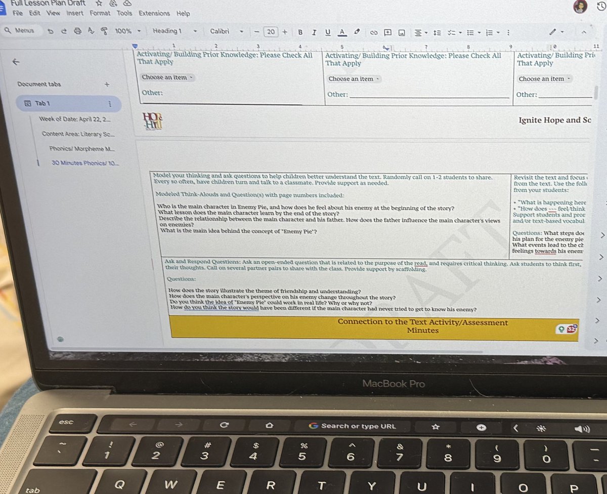 The awesome smile of Ms Brown as we collaborate on <a href="/googledocs/">Google Docs</a> to create document tabs and text replacement shortcuts <a href="/HopeHillElem/">Hope-Hill Elementary</a> #AtlantaPublicSchools <a href="/APSInstructTech/">APS IT Department</a> <a href="/ahrosser/">Aleigha H-Rosser EdD</a> <a href="/apsupdate/">ATL Public Schools</a> <a href="/apsitnatasha/">Dr. Natasha Rachell</a> #APSITInspires
