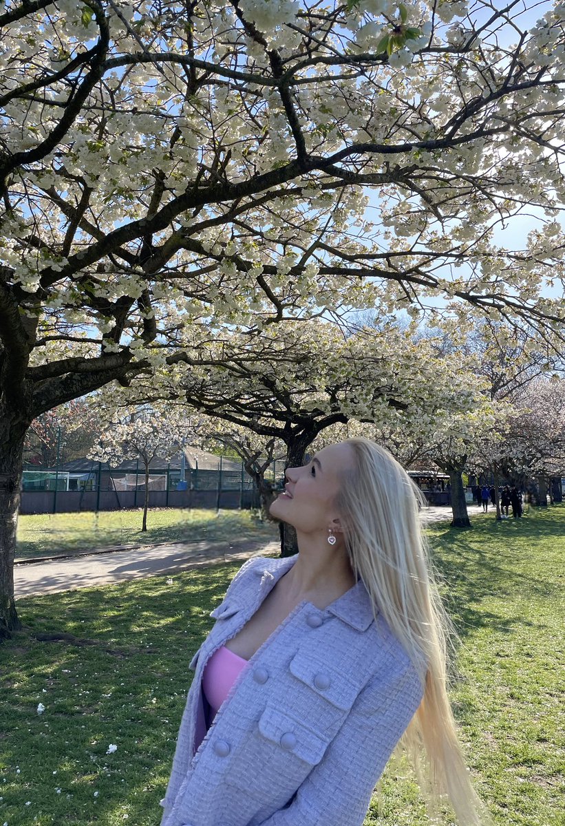 Charlotte Belvedere LDN 🇬🇧 tweet media