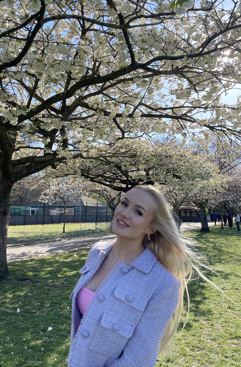 Charlotte Belvedere LDN 🇬🇧 tweet media