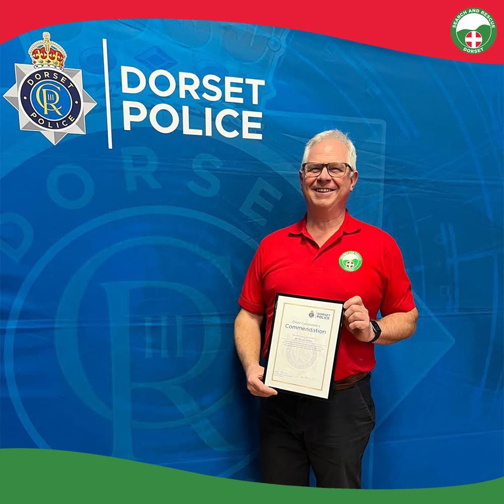We would like to celebrate one of Dorset Search and Rescue's (Dorsar) founding members, Trevor Antell, receiving the Dorset Police Chief Constable's Commendation award.

Thanks Trev for your hard work and commitment.