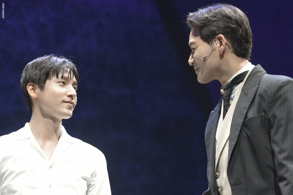 pine_forest_'s tweet image. 250404 뮤지컬 니진스키 
니진스키 정휘 배우님 &amp;amp; 디아길레프 김종구 배우님