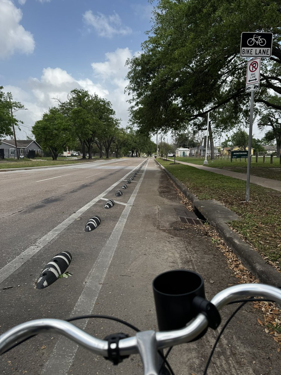 Tom Reeves (@treeves2) on Twitter photo Live every day like it’s your last (day with a protected bike lane) <a href="/BikeHouston/">BikeHouston</a> <a href="/walkrollhouston/">WalkandRollHouston</a> <a href="/RecallHouston/">Recall Houston</a> Live every day like it’s your last (day with a protected bike lane) <a href="/BikeHouston/">BikeHouston</a> <a href="/walkrollhouston/">WalkandRollHouston</a> <a href="/RecallHouston/">Recall Houston</a>