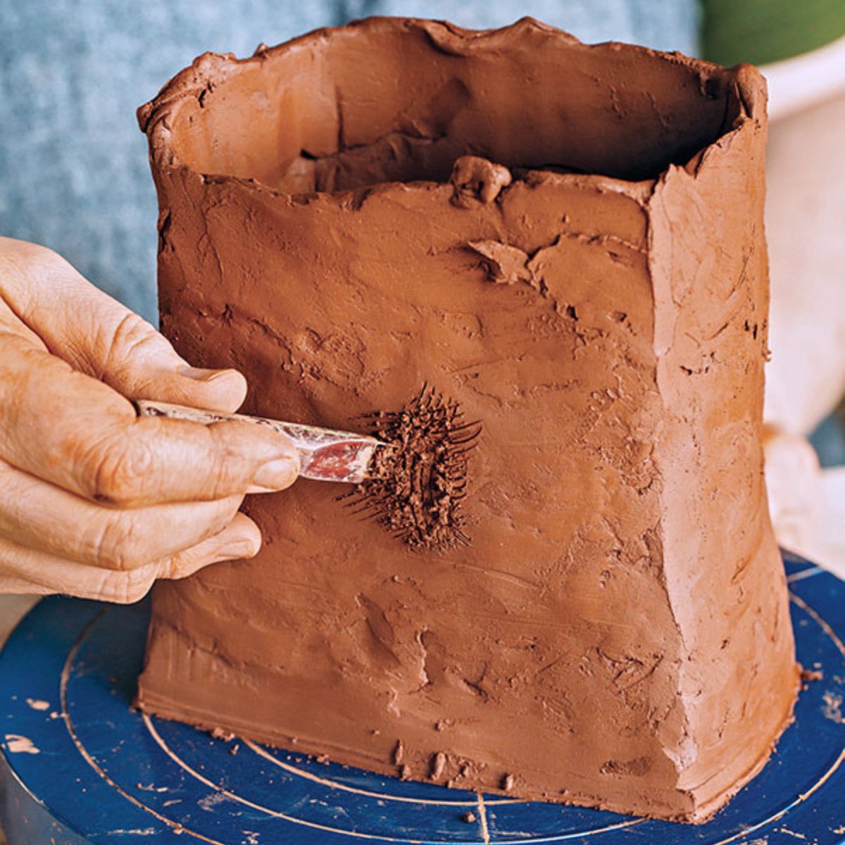 Cracks can develop for a number of reasons, but luckily Sunshine Cobb has a few repair tricks up her sleeve. Read “In the Studio: Fixing Cracks” to see how to fix cracks at different moisture stages. Our July/August 2020 article can be found here: tinyurl.com/3mk4z95p