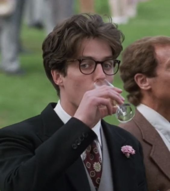TheCinesthetic's tweet photo. hugh grant in four weddings and a funeral (1994) https://t.co/pwmJs1ufgW