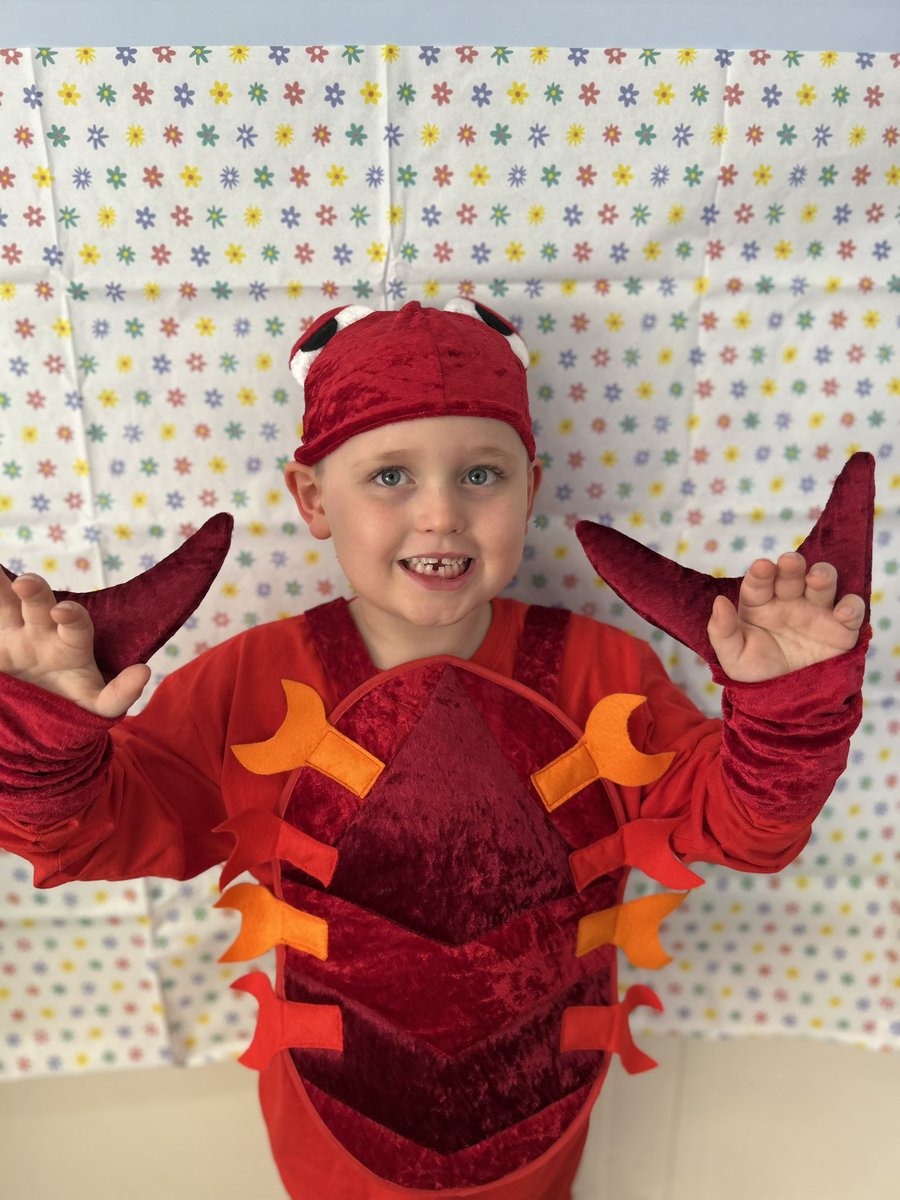 Well done to our amazing cast of the Little Mermaid 2025! 🧜‍♀️ ⭐️  <a href="/BowhouseP1S/">Miss Smith & P1S</a>