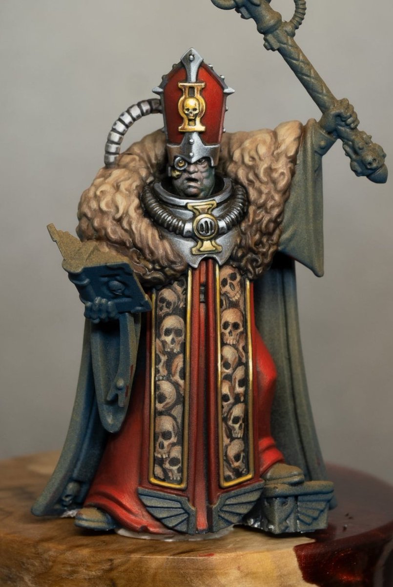 Daemonrich's tweet image. I've been having a bit of fun with some simple freehand skulls on the Confessor model from the Blood and Zeal Killteam box.
#paintingwarhammer #WarhammerCommunity #Adwip #killteam #bloodandzeal
