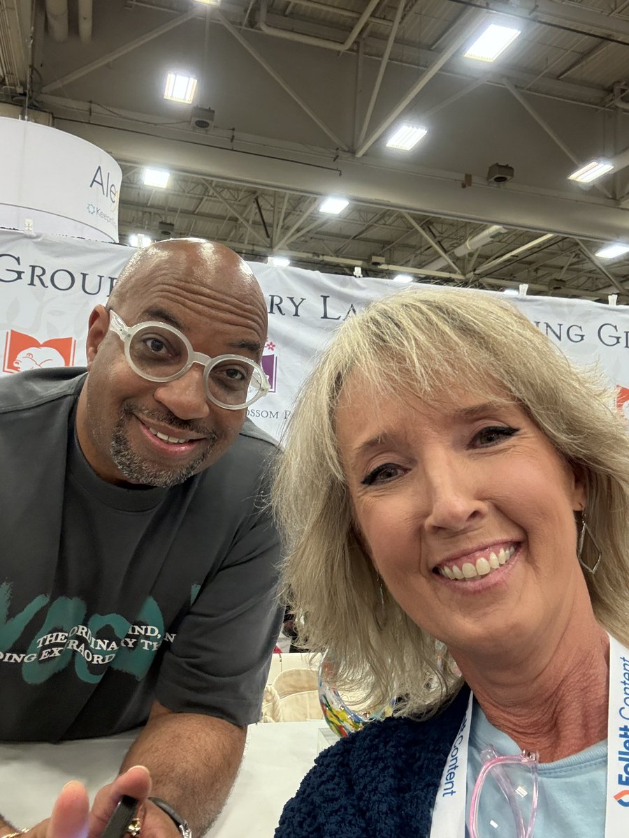 Susan Mitchell, MLS - Groves Elementary Library (@smitchellreads) on Twitter photo Fangirl fantasy achieved!!!! I met KWAME ALEXANDER!!!!! ๐คฏ๐คฉI donโt even know what life goal I should have next ๐คฃ๐๐ป๐ #thehumblelibrarian #TXLA25 <a href="/HumbleISD_lib/">Humble ISD Libraries</a> <a href="/HumbleISD_GE/">Groves Elementary</a> Fangirl fantasy achieved!!!! I met KWAME ALEXANDER!!!!! ๐คฏ๐คฉI donโt even know what life goal I should have next ๐คฃ๐๐ป๐ #thehumblelibrarian #TXLA25 <a href="/HumbleISD_lib/">Humble ISD Libraries</a> <a href="/HumbleISD_GE/">Groves Elementary</a>