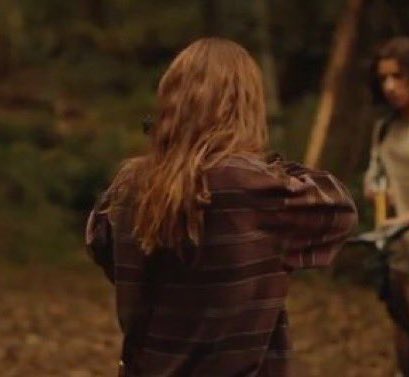 shauna's hair getting redder and redder because she's turning into wilderness chucky right in front of our eyes