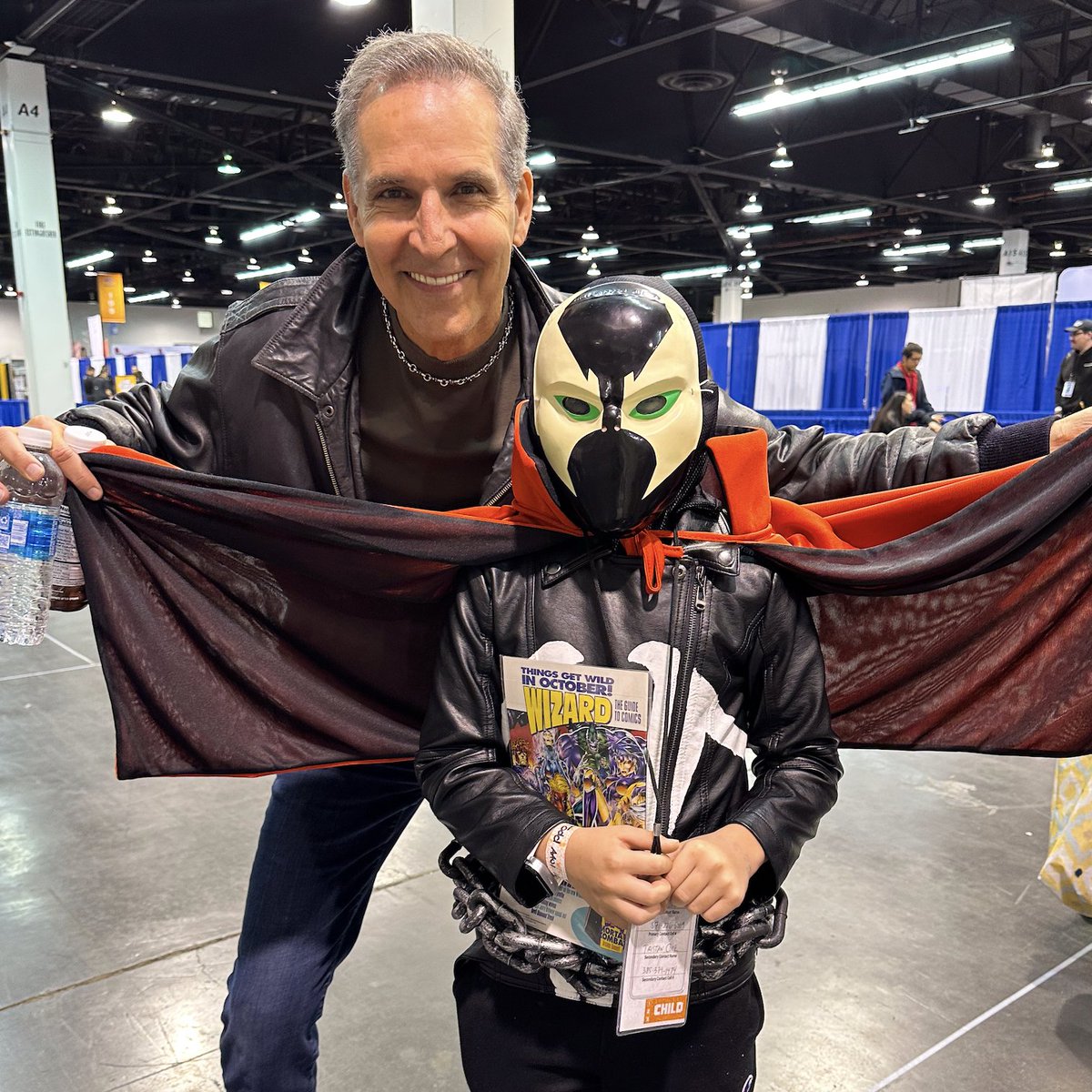 Todd_McFarlane's tweet image. #TBT to some of my favorite moments from WONDERCON 2025! 

TODD.

#spawn #wondercon #wc25 #comiccon #spawnuniverse #jimlee #daviddastmalchian @imagecomics @mcfarlanecomics @wondercon