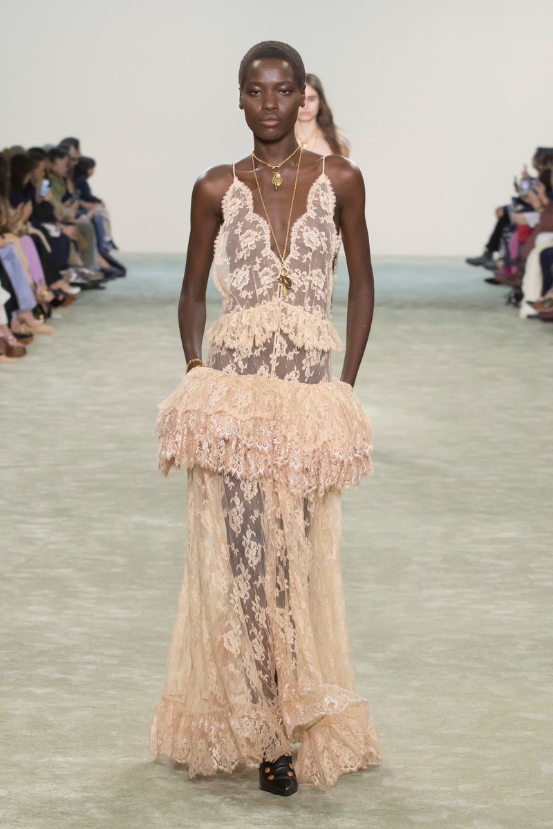 patiently waiting for the chloé fw25 collection to start making it’s rounds in magazines