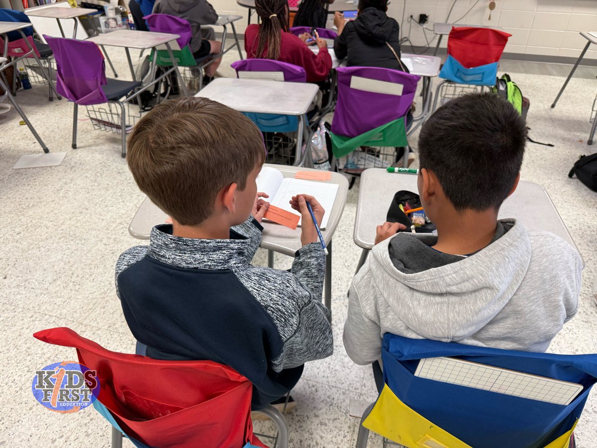 K1Education's tweet image. ⏳ 6th graders at Troy Elementary are diving into statistics! 📊 They’re mastering statistical vs. non-statistical questions, variability, and data graphs. With engaging strategies like Think-Pair-Share &amp;amp; Kahoot!, mathematical discourse is thriving! 💙 
#KidsFirstAlways