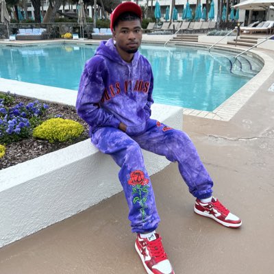 visionaireeric's tweet photo. #NewProfilePic https://t.co/FHdYU9u8DX