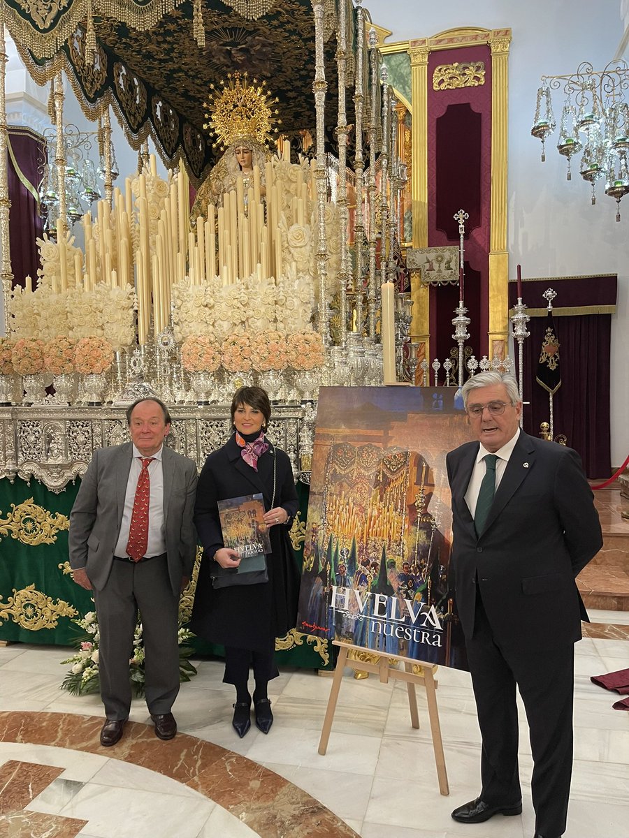 Presentado el nuevo número de #HVELVAnuestra protagonizando su portada la <a href="/EsperanzaHuelva/">Hermandad de la Esperanza (Huelva)</a> en el XXV Aniversario de su Coronación. 
Una publicación de excelente calidad editorial con articulistas de primer nivel. 
#SemanSanta #Huelva #TDSCofrade