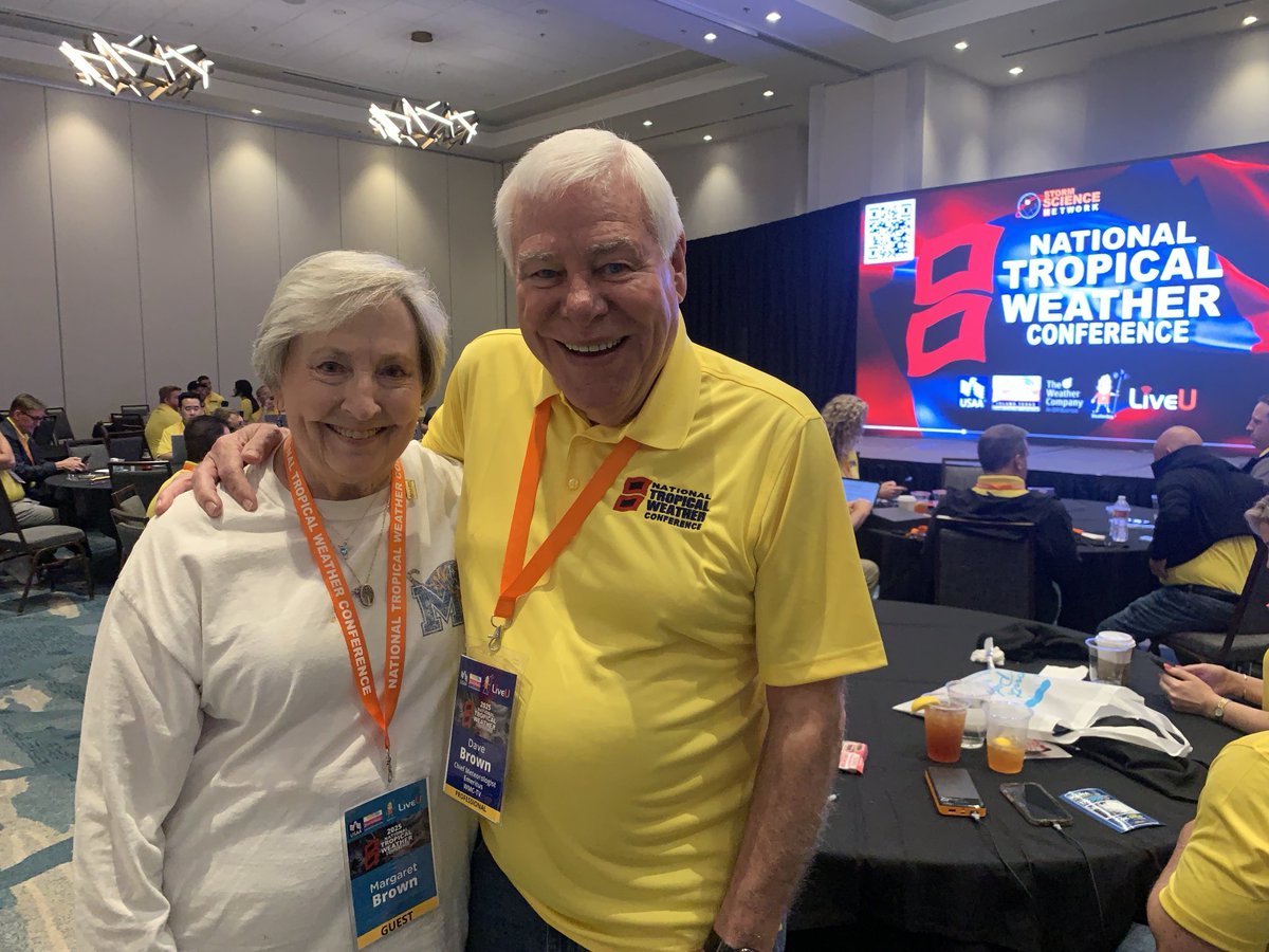#Memphis All-Star Emeritus #Meteorologist Dave Brown and his beautiful bride. #NTWC25
