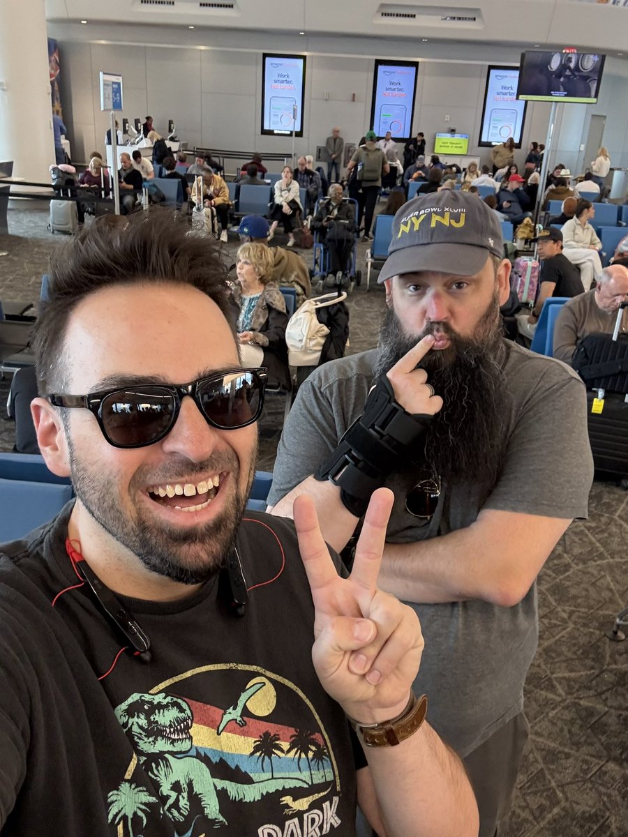 #QWest-bound with my (second-to) main squeeze!! 🌴🌴🌴

Sound off!! Who are we gonna see this weekend?? 🐜🐜🐜