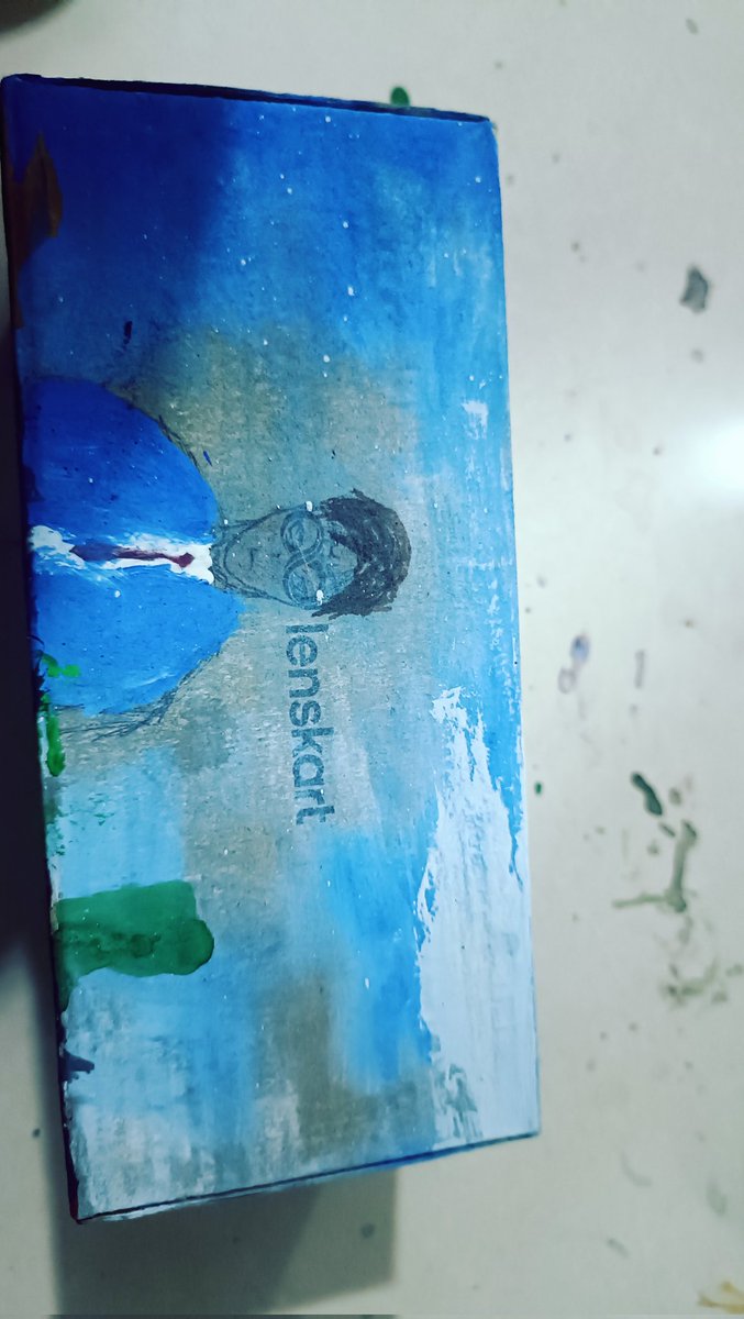sgapat's tweet photo. @Lenskart_com 

"Creativity has no limits! My 9-year-old reimagined the Lenskart logo in his own artistic way. Sharing his fun take with you all! #CreativeKids #Lenskart #ProudDadMoment" https://t.co/vqiNxi1tNp