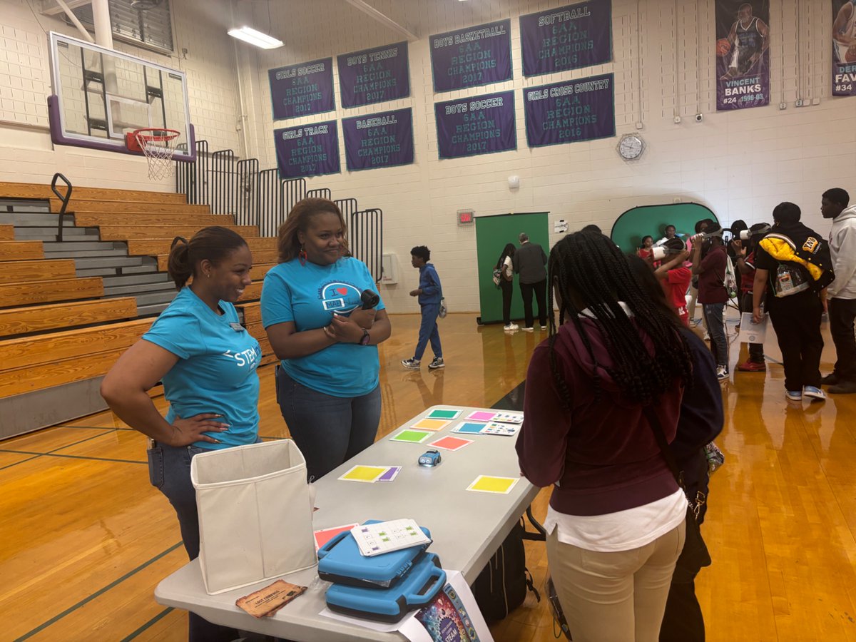 Jan Dickerson tweet media