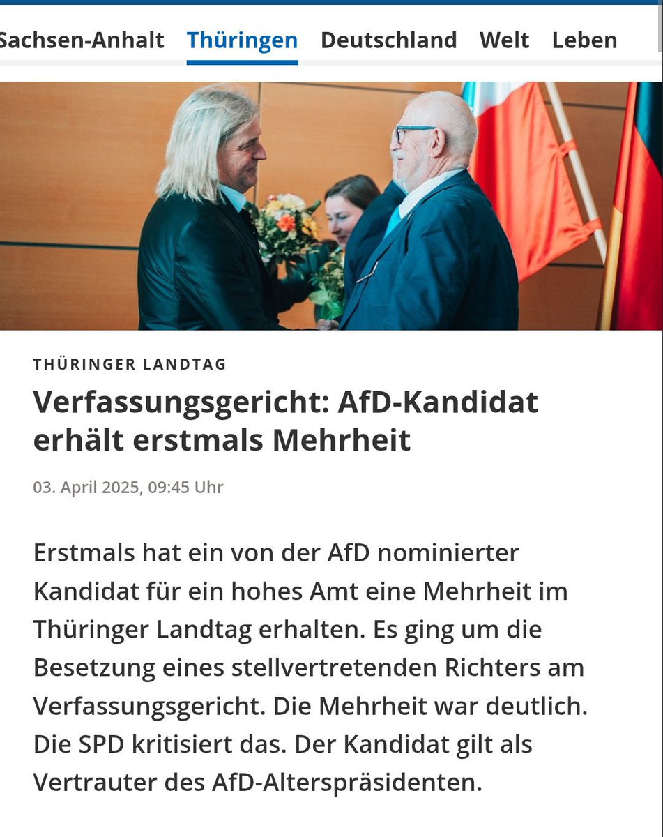 darioschramm's tweet photo. Es kann einem nur Angst machen, dass diese Meldung scheinbar völlig belanglos heute durchrutscht. 

Von welcher Partei kommen die Stimmen für die Höcke-Partei? https://t.co/TrcxXRhgh0