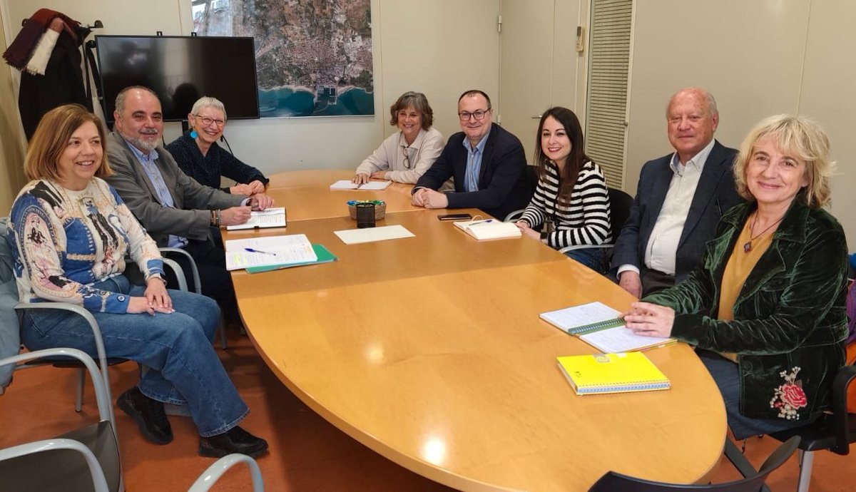 Avui, ens hem trobat amb el Moviment Vida Independent al Garraf,  associació que promou la inclusió social de les persones amb discapacitat o trastorn de salut mental per fer de Vilanova i la Geltrú una ciutat més inclusiva i amb més justícia social.

Seguim!
