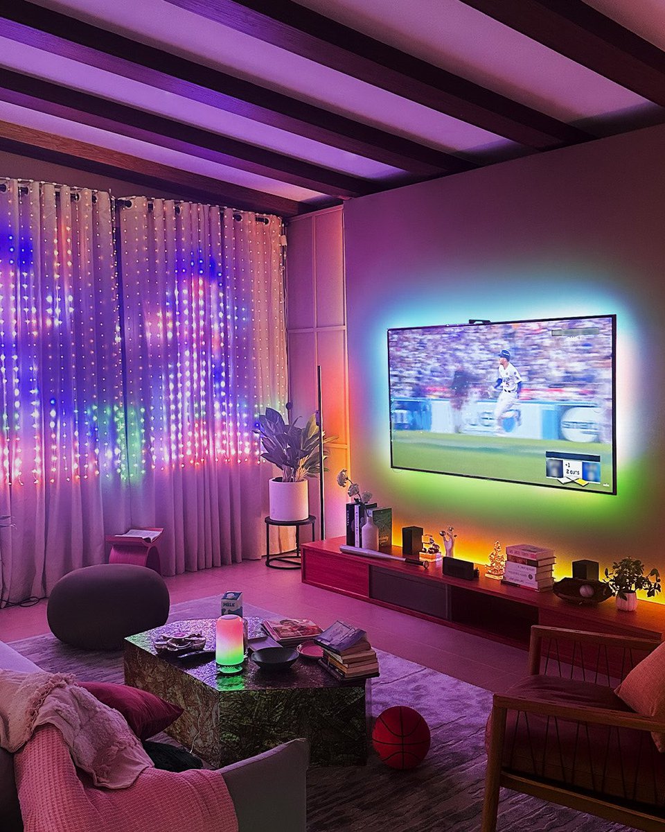 GoveeOfficial's tweet photo. Day 3! ⚾ For this final day, let’s cheer on immersive game-day color by giving out one last TV Backlight 3 Lite! 🏀

✍️ Today: To Enter, simply tag the friend you want by your side when watching your biggest game of the year! 🏆 One winner. Entry period ends April 4th, 2025, 11:59pm PST. Across IG, FB, X. Open worldwide. #GoveeLights