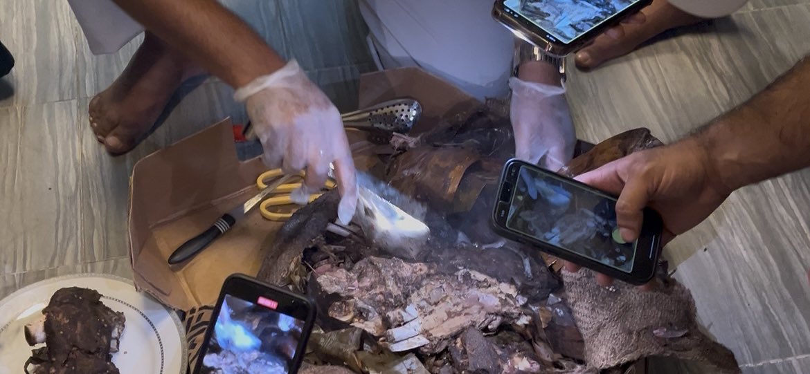 A (@lllr2_q) on Twitter photo 