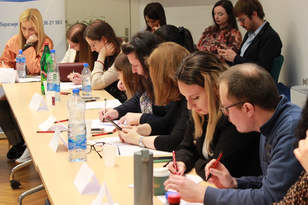 UNFPASerbia's tweet image. Today in Belgrade, within @PRO_Programme  we are conducting an accredited training for social workers. This training provides knowledge, practical tools &amp;amp; skills to support the inclusion &amp;amp; employment of financial social assistance users #PROprogram #switzerlandinserbia