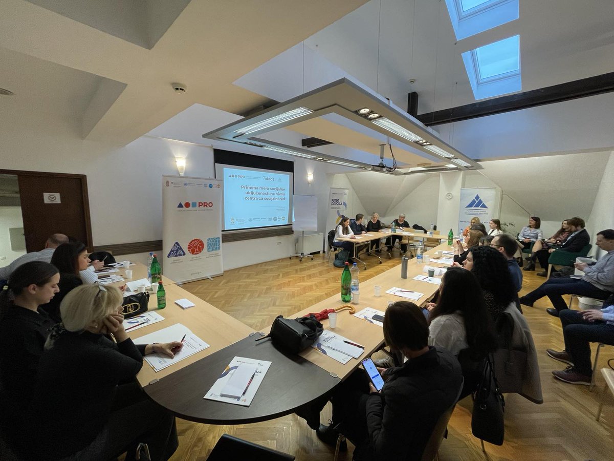 UNFPASerbia's tweet image. Today in Belgrade, within @PRO_Programme  we are conducting an accredited training for social workers. This training provides knowledge, practical tools &amp;amp; skills to support the inclusion &amp;amp; employment of financial social assistance users #PROprogram #switzerlandinserbia