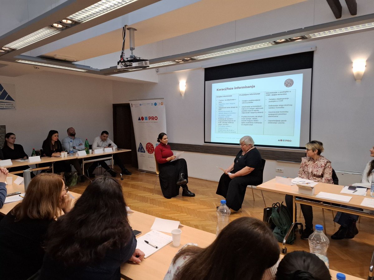 UNFPASerbia's tweet image. Today in Belgrade, within @PRO_Programme  we are conducting an accredited training for social workers. This training provides knowledge, practical tools &amp;amp; skills to support the inclusion &amp;amp; employment of financial social assistance users #PROprogram #switzerlandinserbia