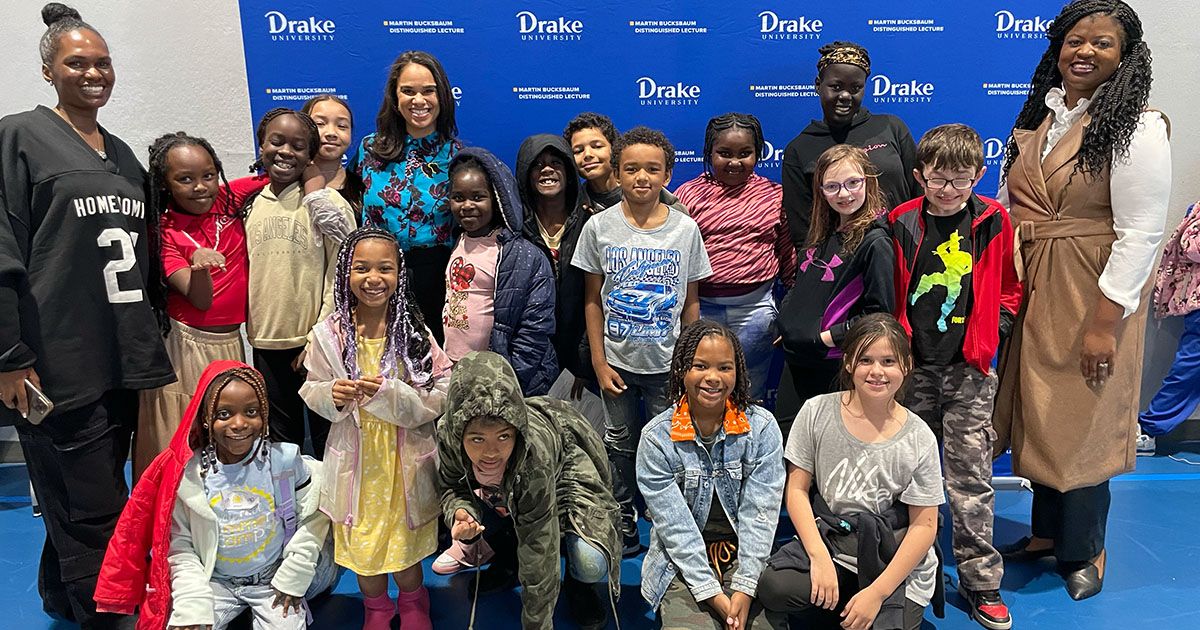 Oakridge Neighborhood Services (@oakridgeserves) on Twitter photo What a treat! ✨ Private audience with the fantastic Misty Copeland, ballerina extraordinaire and featured speaker at last night's Bucksbaum Lecture Series at Drake University. Thanks to our friends at <a href="/BalletDM/">Ballet Des Moines</a> for inviting us! #OakridgeStrong #ChangingLives What a treat! ✨ Private audience with the fantastic Misty Copeland, ballerina extraordinaire and featured speaker at last night's Bucksbaum Lecture Series at Drake University. Thanks to our friends at <a href="/BalletDM/">Ballet Des Moines</a> for inviting us! #OakridgeStrong #ChangingLives
