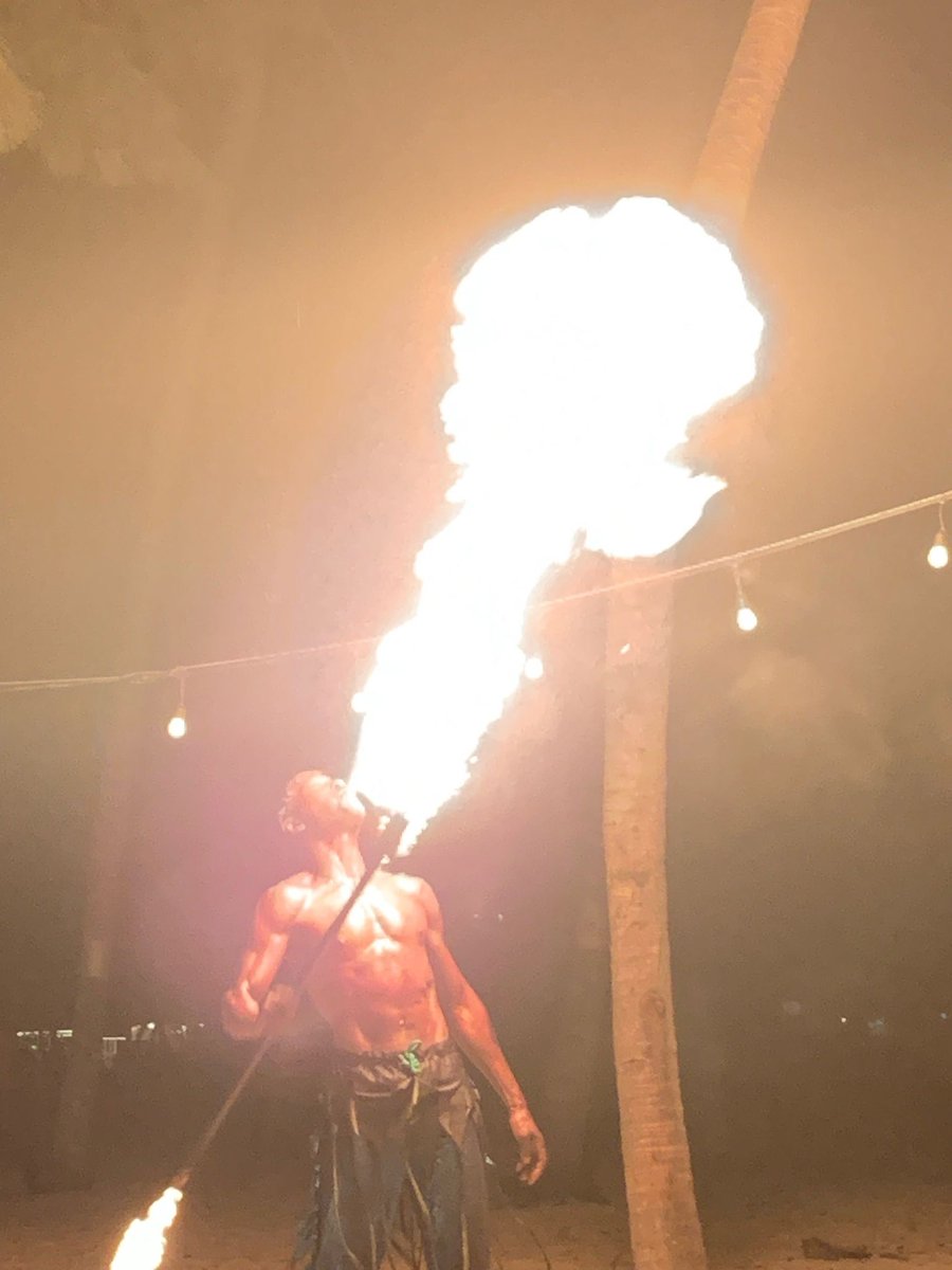 A day at sea for <a href="/newlandhouse/">Newland House School</a> boys! A Catamaran cruise followed by some evening entertainment at dinner 🔥