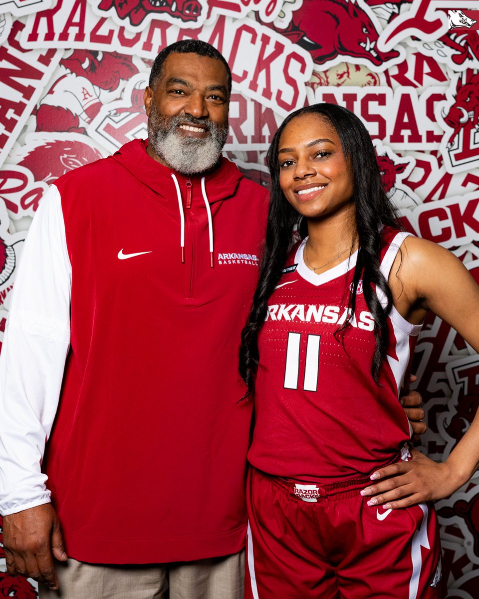 Razorback red runs in the family 🐗