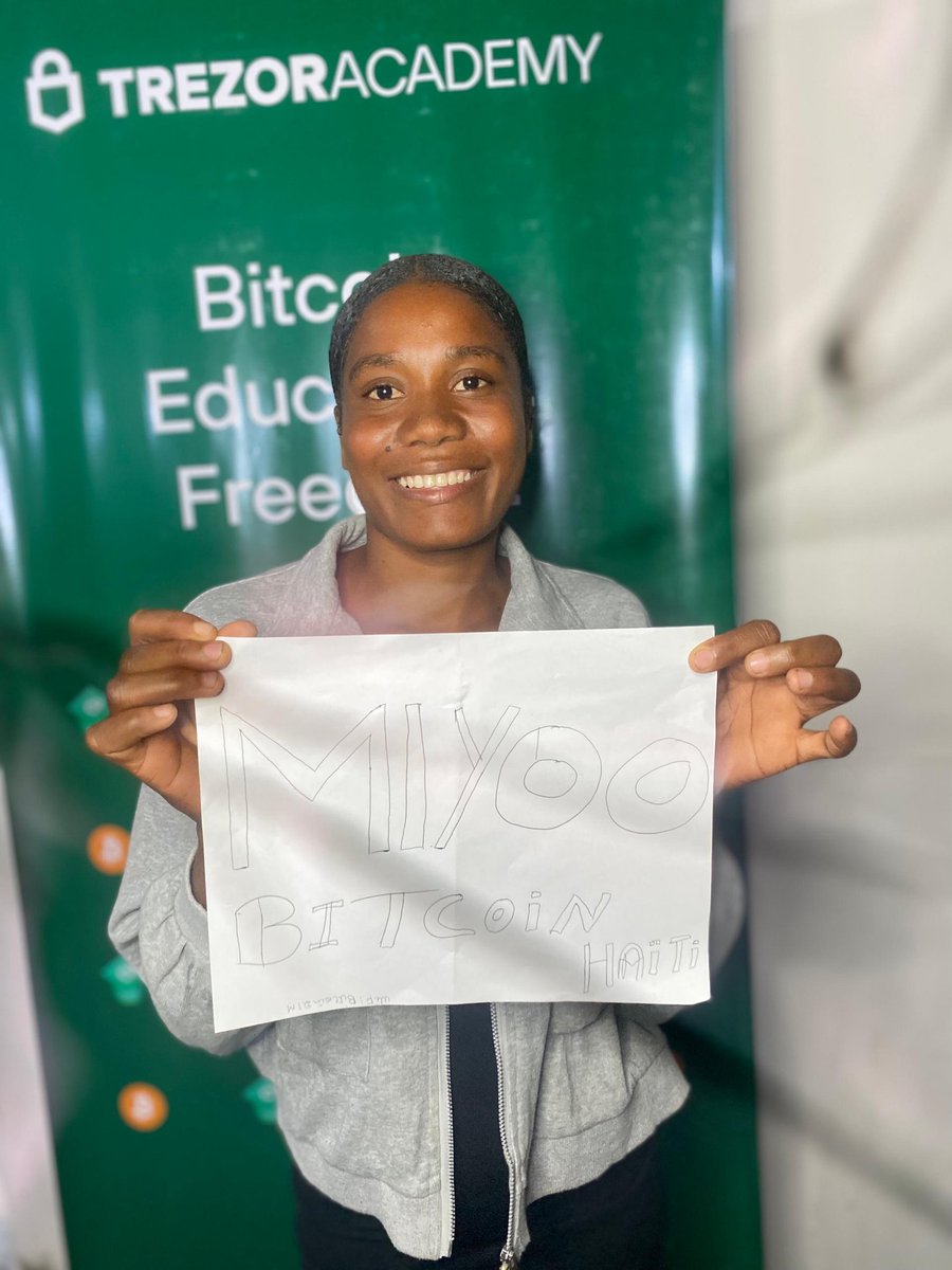 yesbitcoinhaiti's tweet photo. 🎉 Nous venons d’organiser notre premier meetup @TrezorAcademy en Haïti ! 🇭🇹
Merci pour le soutien qui nous permet de partager l’éducation du Bitcoin avec notre communauté. 🔐📚

📸 Quelques photos de l’événement 👇
#BitcoinEducation #TrezorAcademy #Haïti https://t.co/xZJyqcKQD9