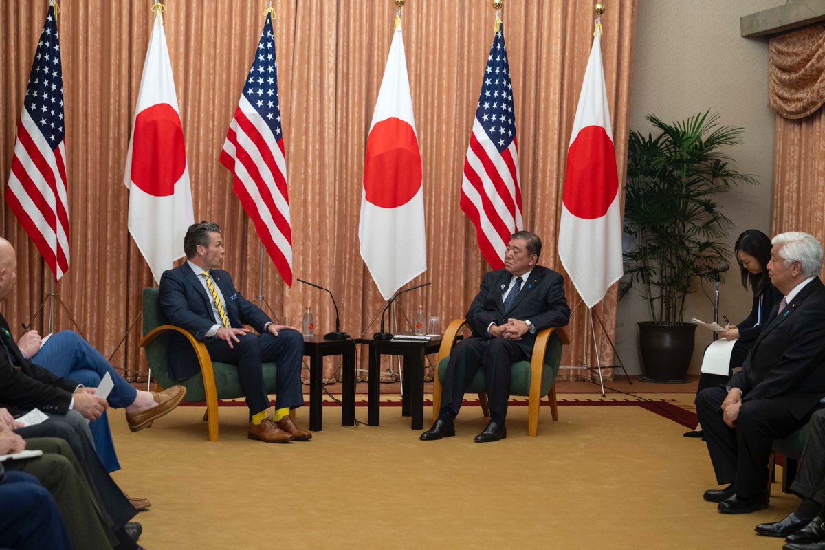 PACAF's tweet photo. 🌏 A look back at SecDef Hegseth’s Indo-Pacific tour.
From troop engagements to high-level meetings, his visit reinforced the U.S. commitment to regional security, deterrence & partnership.
#PacificPartnerships #Readiness #USCommitment https://t.co/4cDxPPeUq9