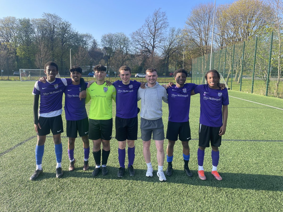 Holy Rood PE tweet media