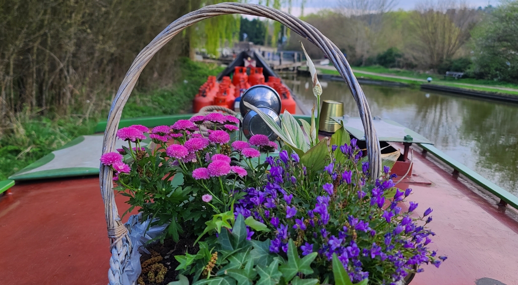 I'm starting my first full trip South on Saturday.  I'm going to try and stick to my usual days but now I'm on my own it might take longer than before.
Status updates on WhatsApp.