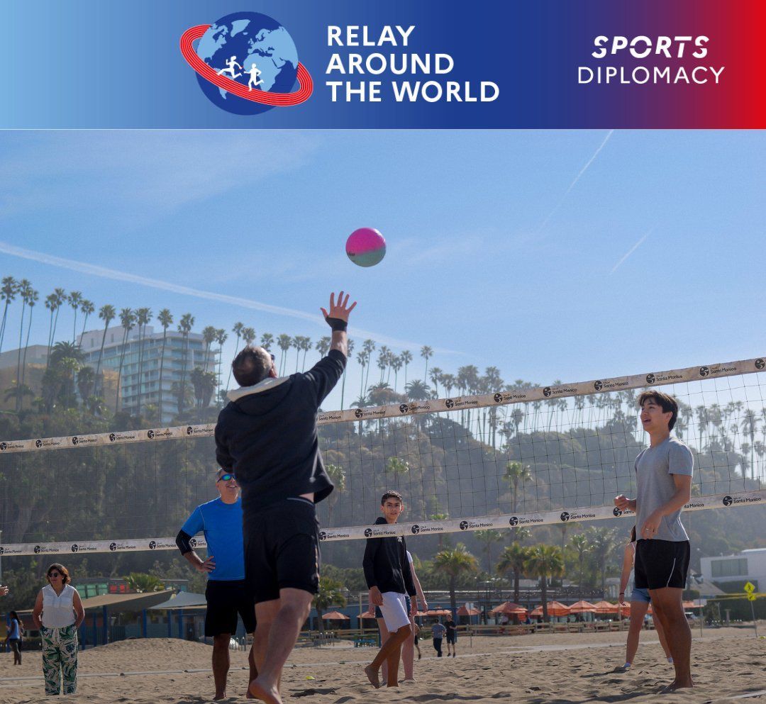 Il est 21 h à Paris, le #RelaisAutourDuMonde 2025 touche à sa fin à Tahiti grâce à <a href="/SurfingFrance/">Fédération Française de Surf 🏄‍♀️ 🏄‍♂️</a> ! 🏄‍♂️

Une journée exceptionnelle grâce à nos ambassades et consulats, qui ont prouvé que le sport est bien plus qu’un jeu !

@Bresilenfrance <a href="/FRCanadaATL/">La France à Moncton et Halifax</a> @Fr_el_salvador <a href="/FranceinLA/">Consulate of France in Los Angeles</a>