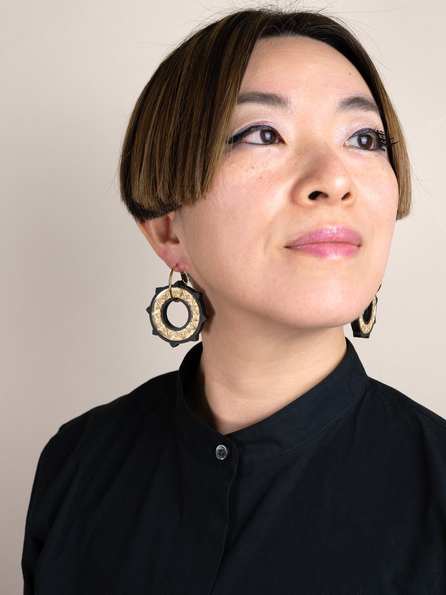 MYSTICFORMS's tweet photo. Radiant Gold &amp; Timeless Power – The VISHNU Hoops

Inspired by the Chakram, the celestial disc of the Hindu deity Vishnu, these stunning gold hoops symbolize strength, protection, and balance 🪐

Shine with confidence, strength &amp; divine energy ✨

#newitem #handmadeinlondon https://t.co/v6Rj3ozRjd