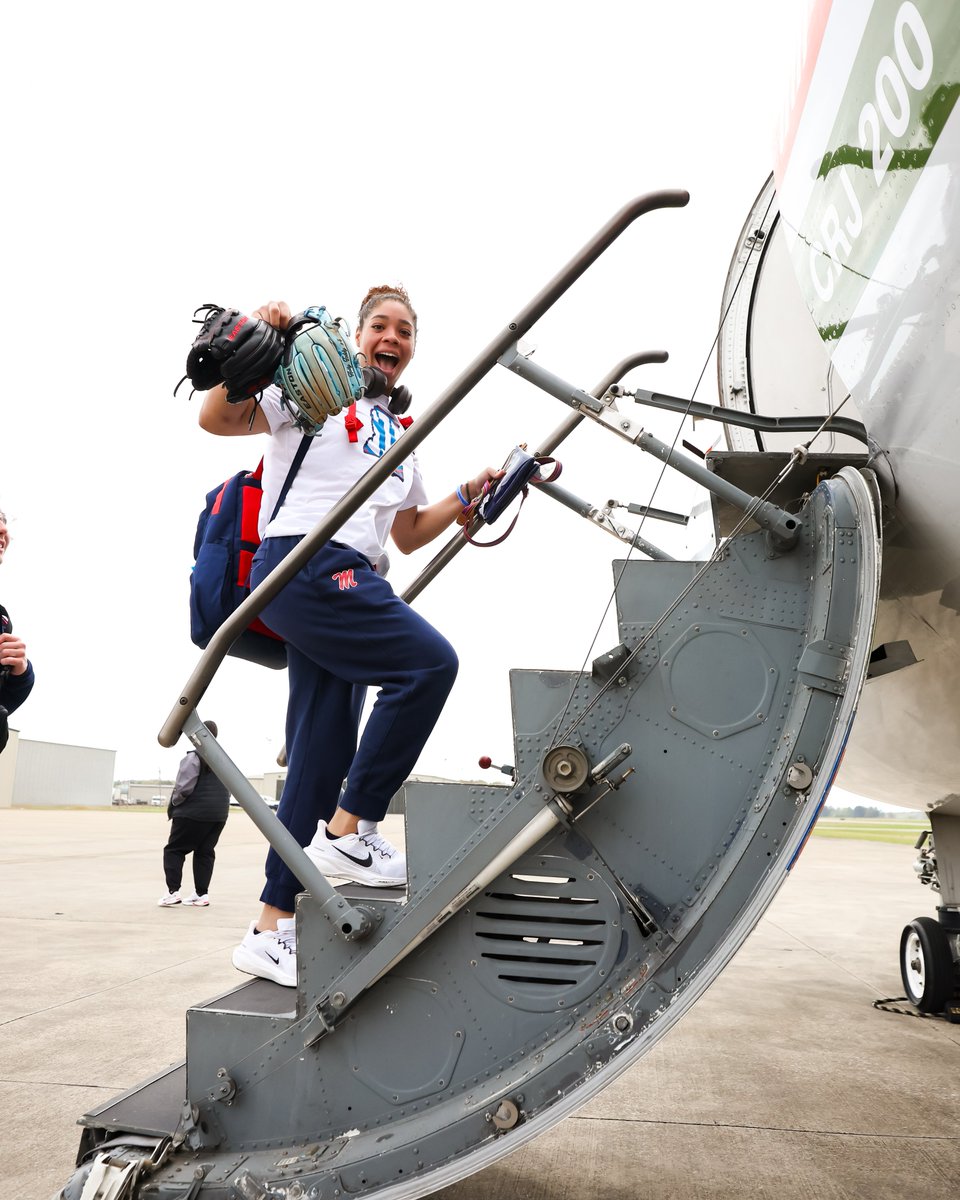 Ole Miss Softball (@olemisssoftball) on Twitter photo Wheels UP to Columbia, South Carolina ✈️
#HottyToddy Wheels UP to Columbia, South Carolina ✈️
#HottyToddy