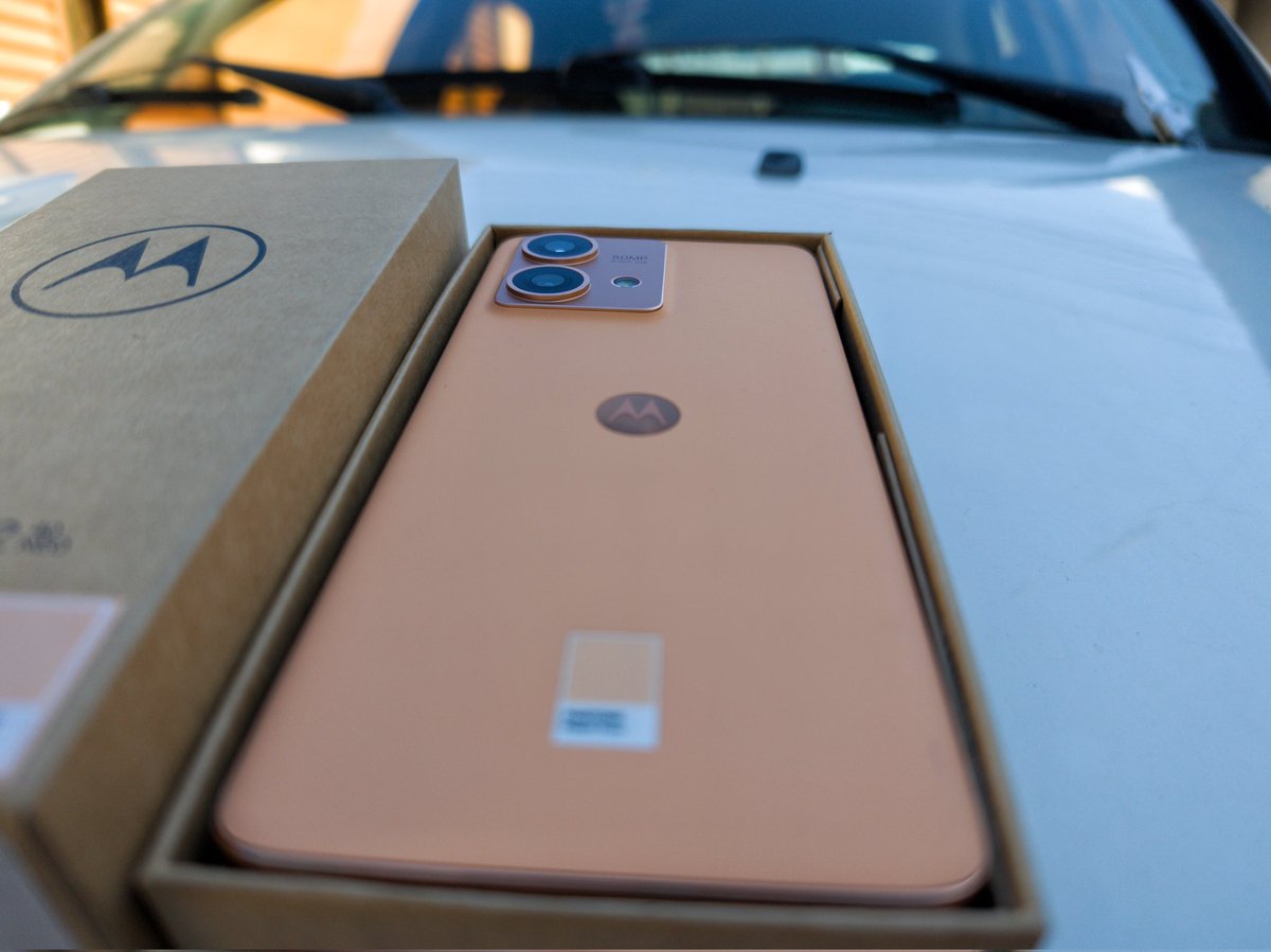 robowillian's tweet photo. Motorola Edge 40 Neo 💘
Shot On Motorola Edge 50 Ultra 📷 
RAW ⚙️
#motofoto #motorola #MotorolaEdge40Neo #photo #lenovo #hellomoto #brazil #Edge50Ultra 

@Fanboy_Moto @Moto https://t.co/rZeM0Myo5G