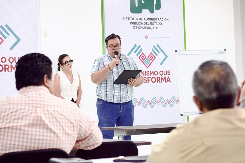 El <a href="/IapChiapas/">IAP CHIAPAS</a> enfocado en mejorar la gestión financiera del Estado con curso sobre la Ley de Disciplina Financiera
Se capacita a 48 servidores del pueblo de diferentes organismos de la administración pública estatal
 cintalapanecos.com/iap-chiapas-en…