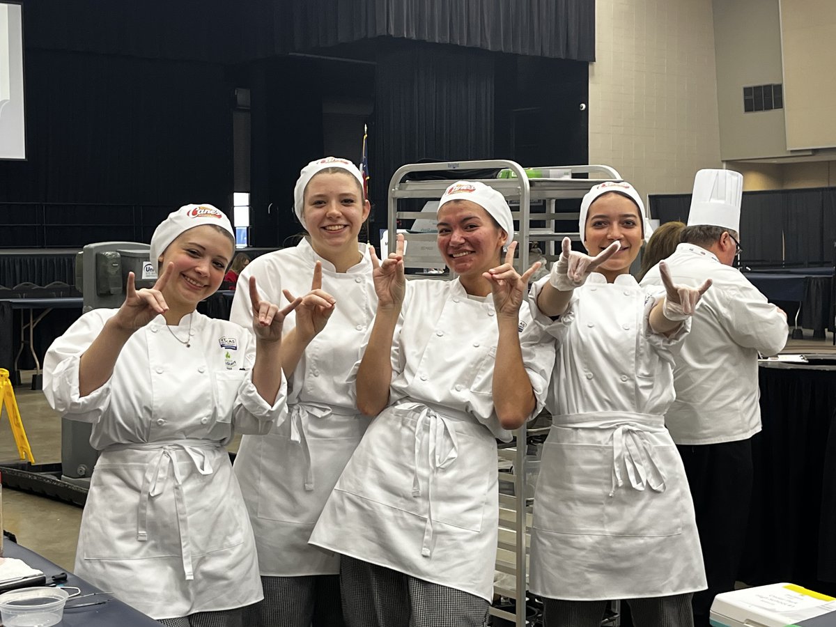 Cedar Park High School tweet media