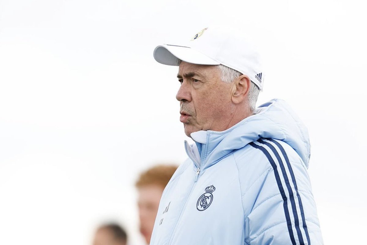 futebol_info's tweet photo. ⚠️ ATENÇÃO! CBF tem 4 treinadores na mira:

- Ancelotti
- Jorge Jesus
- Abel Ferreira
- José Mourinho (novidade na lista)

Todas as possibilidades estão sendo avaliadas. A CBF pretende conversar com o clube antes de acertar com o treinador escolhido. A ideia é definir o quanto antes.

🗞 Sportv | André Rizek
📸 Real Madrid | Al Hilal | Cesar Greco/SEP | Fenerbahçe