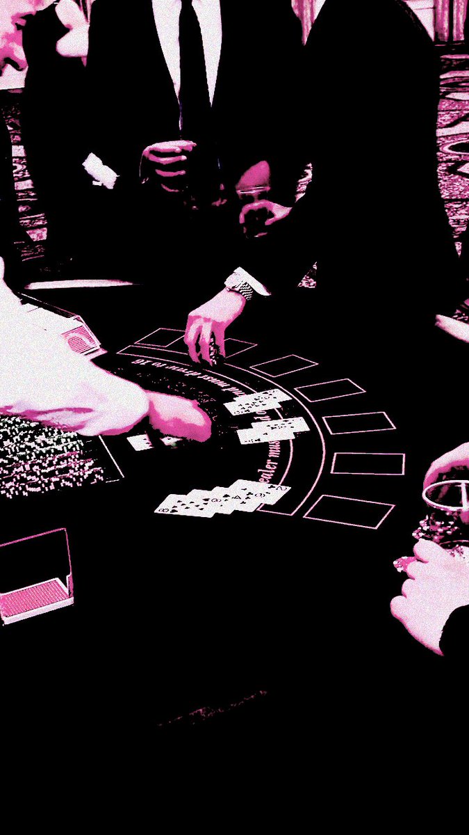 burntwcrds's tweet photo. ‍ ‍ 
‍ ‍ 
playing with father’s big boys in vegas. 
he’s expecting me to marry one of them. 
not going to happen.

‍ https://t.co/eS2H1xAasp